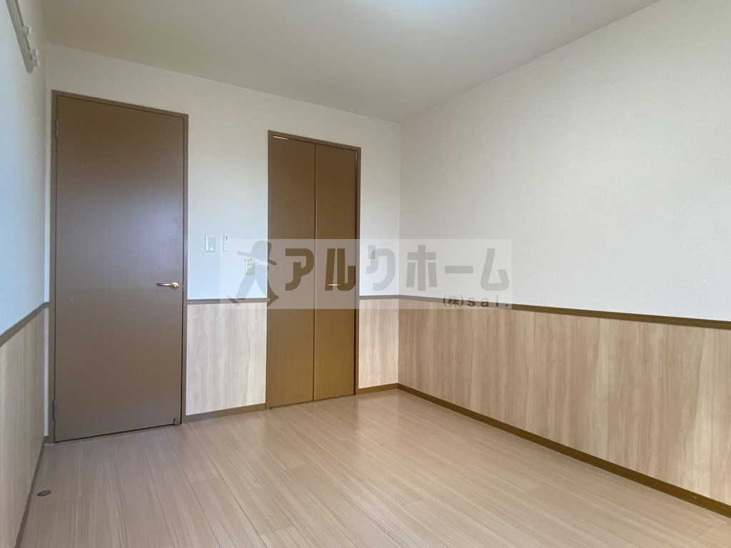 クレール萱振Aの洋室