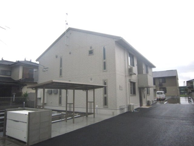 熊本市西区松尾１丁目のアパートの外観