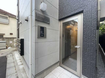 【エントランス】 | F-SQUARE  | ゆとりのあるエントランスです