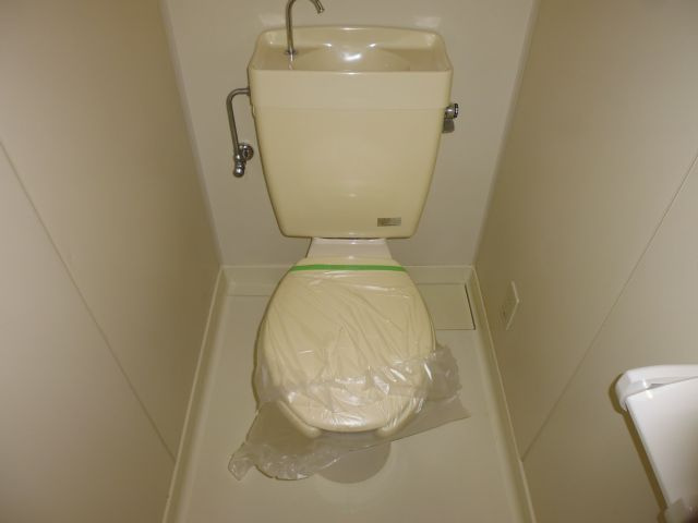 サンシャ2のトイレ