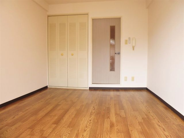 サンシャ2の洋室