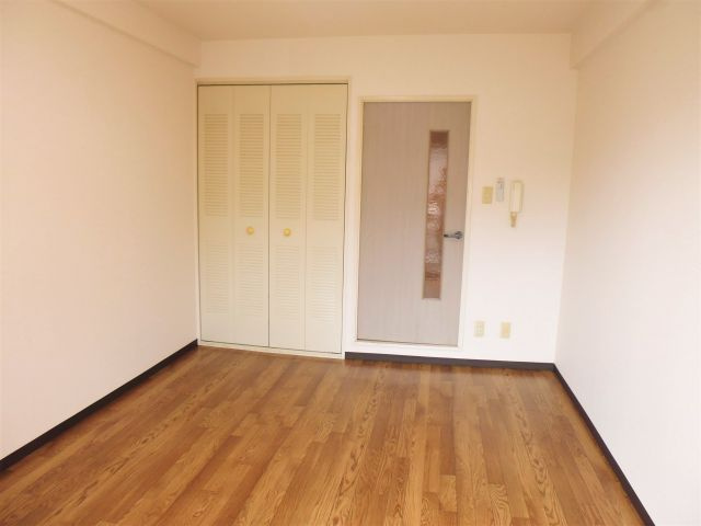 サンシャ2の寝室