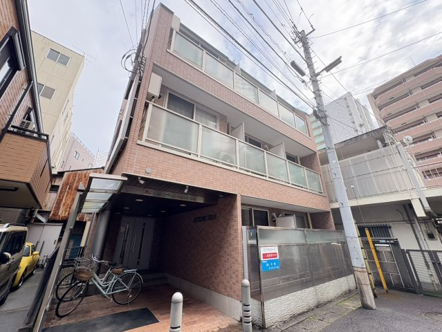 ロイヤルローズの外観