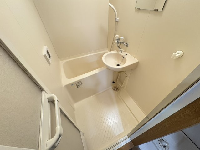 ロイヤルローズの浴室