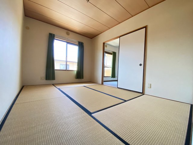 聖ソレアードA棟の寝室