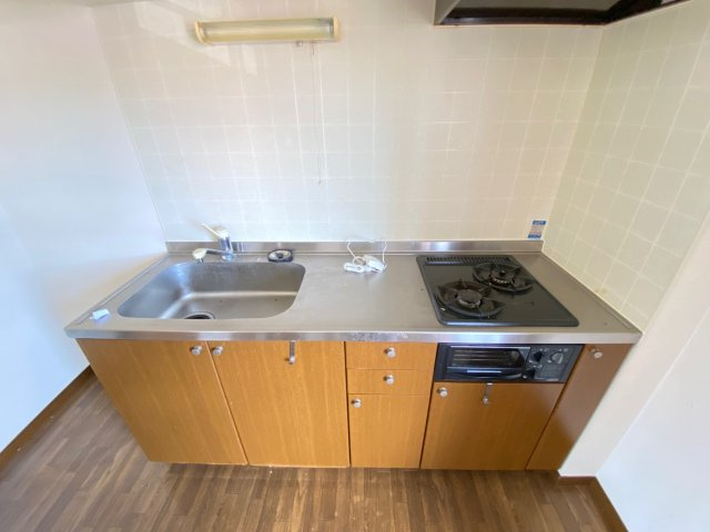 聖ソレアードA棟のキッチン