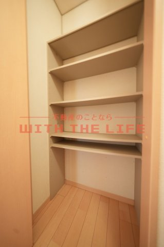 サンライズ北野C棟【キャッシュバック対象物件】の収納|ちょっとした収納スペースも充実しています