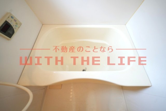 サンライズ北野C棟【キャッシュバック対象物件】の浴室|ゆったり過ごせるお風呂です