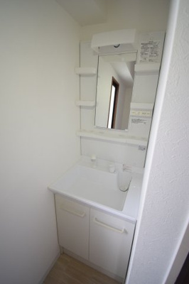 【独立洗面台】 | リアライズ羽坂通