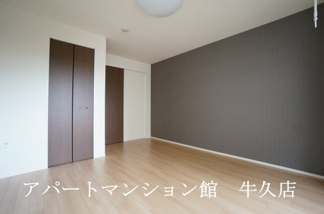 ひたち野ルミナスの洋室