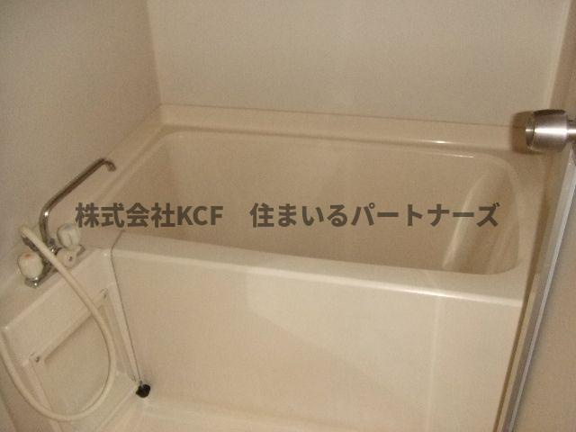 サンセーヌ中央町の浴室|お風呂で日々の疲れを落としましょう