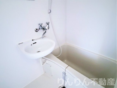 【浴室】 | カーサシエル | コンパクトで使いやすいお風呂です