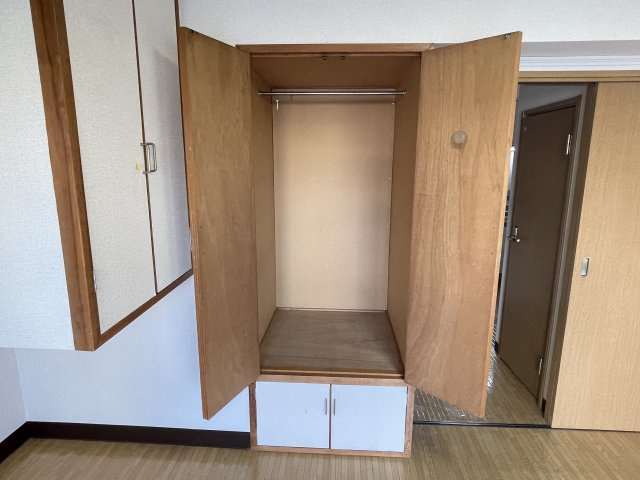 半田コーポの収納|大きなものも収納できそうです
