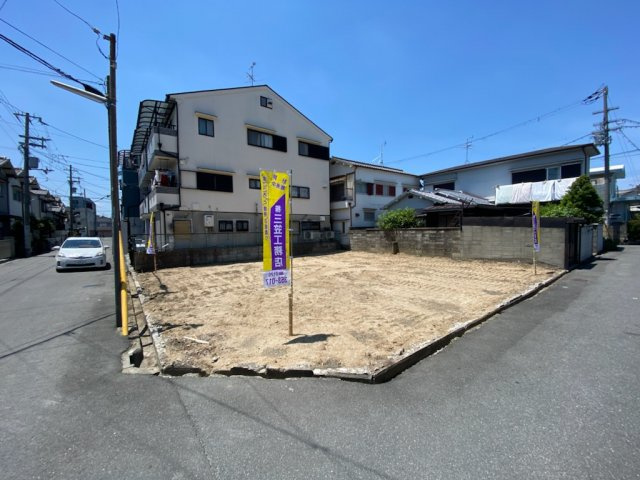 グラッド・タウン大東市明美の里町（建築条件付き土地）の前面道路含む現地写真|■限定２区画の販売です♪
■大東市明美の里町は人気のエリアです♪♪