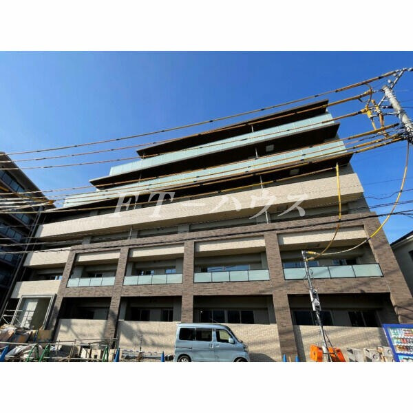 エストレヤの外観