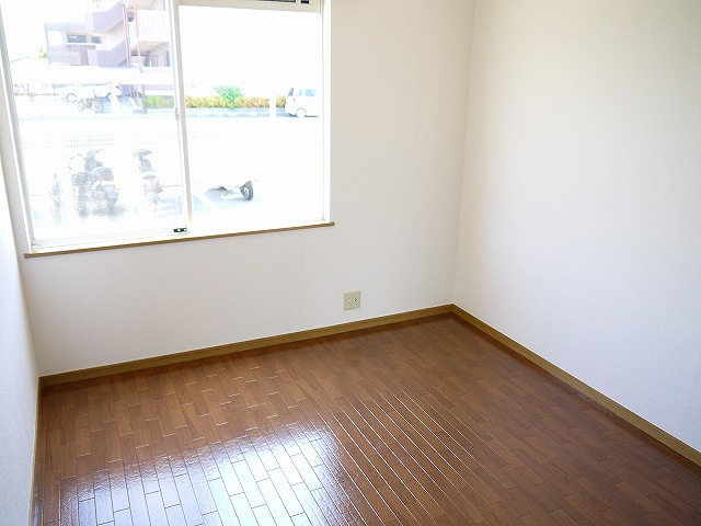 エステートピア二階堂の寝室|落ち着いて過ごせるお部屋なので、寝室にいかがでしょうか