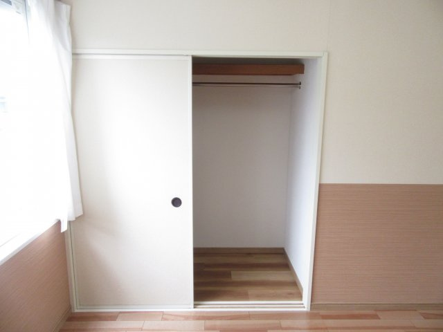 レピュート花楯の収納