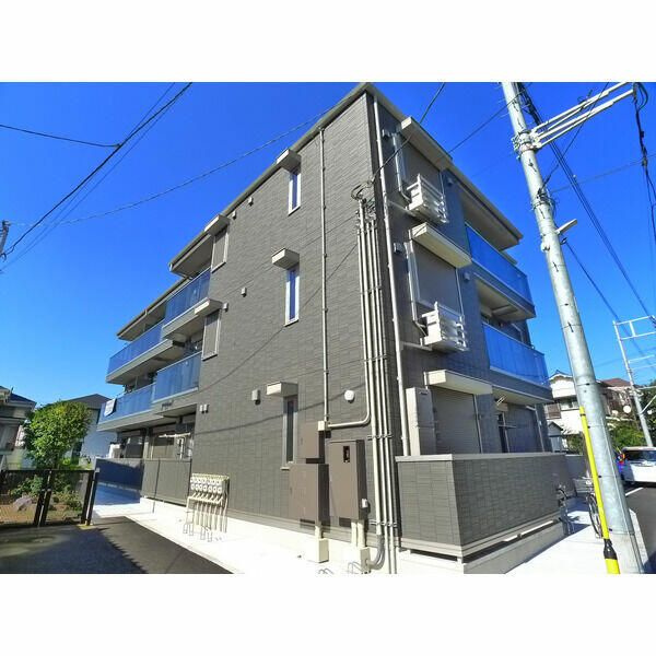 ソレイユ幕張の外観