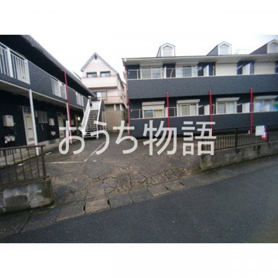 【エントランス】 | レピュート高岡C