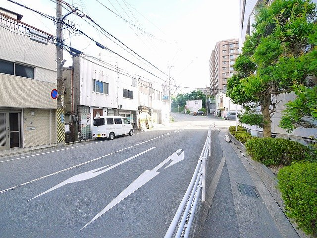 生駒市本町店舗戸建の周辺