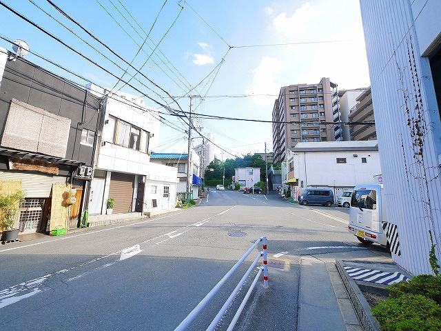 生駒市本町店舗戸建の周辺