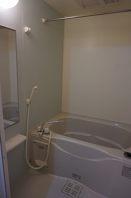 パッシィオーネMの浴室