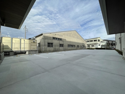 【駐車場】 | グランピアーナ【SHM】 | 敷地内駐車場有ります！