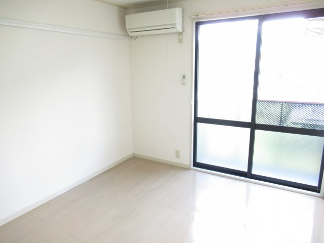 ディアスクリビアの居間・リビング|ゆったり過ごせる居間です