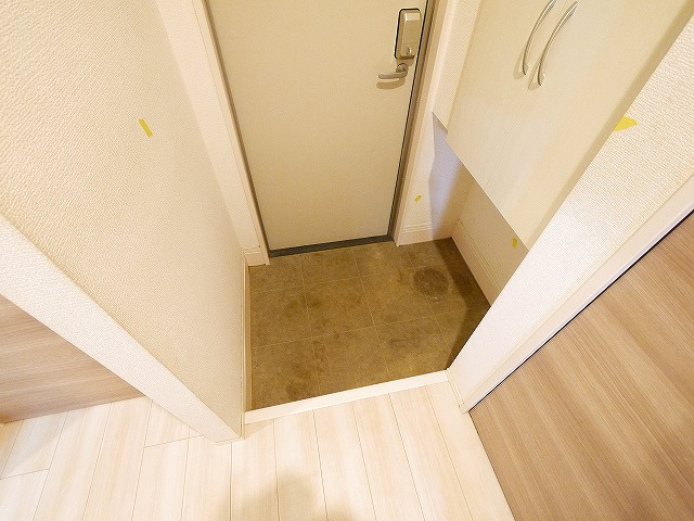 カーサアレーズの玄関|収納もある玄関です