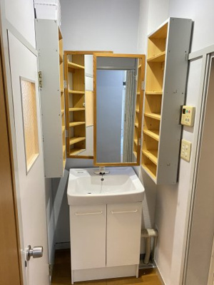 【独立洗面台】 | 中登美団地B棟