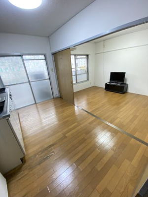 【居間・リビング】 | 中登美団地B棟