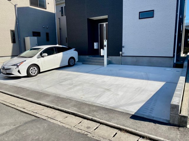大牟田市大字手鎌の新築一戸建の駐車場