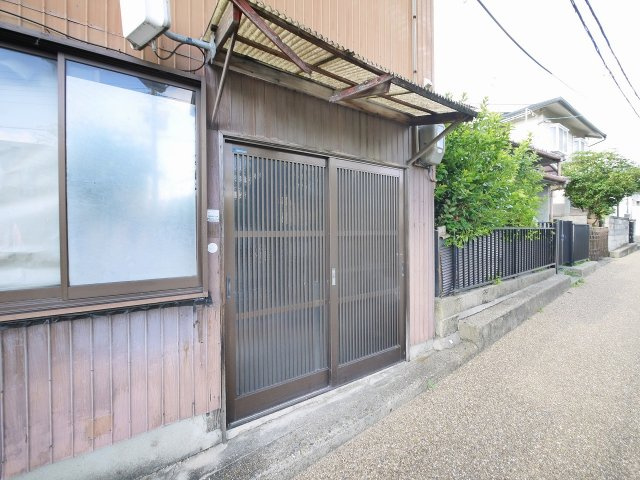 高畑倉庫（飛鳥園）の外観