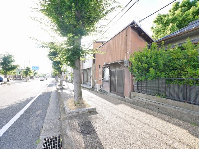 高畑倉庫（飛鳥園）の周辺
