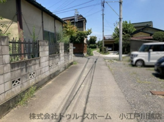 【前面道路含む現地写真】