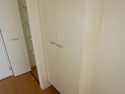 【玄関】 | ウィステリアⅠ