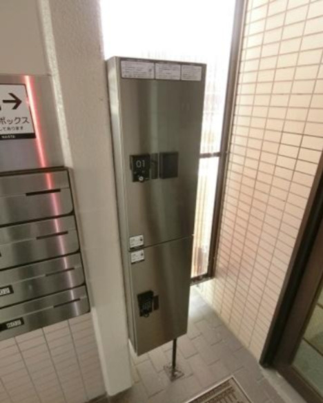サンライズ荒木駅前の玄関