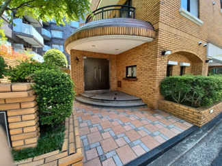 【エントランス】 | 安全に配慮されたオートロックマンションです♪室内ＴＶモニタ付インターホンで来訪者を確認できます