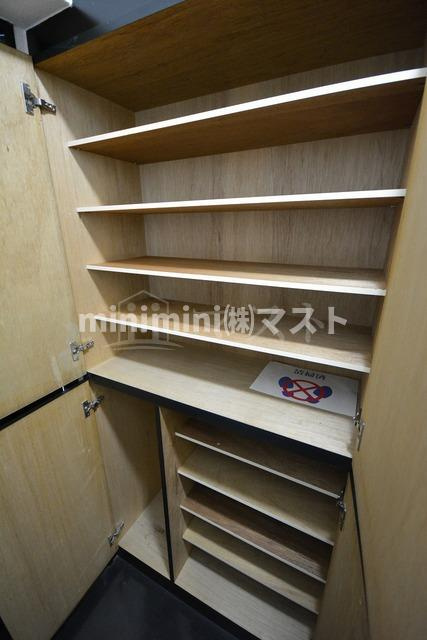 グランパスエクシードの収納
