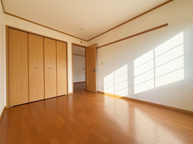 【寝室】 | カームリーハウス