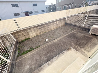 【庭】 | カームリーハウス