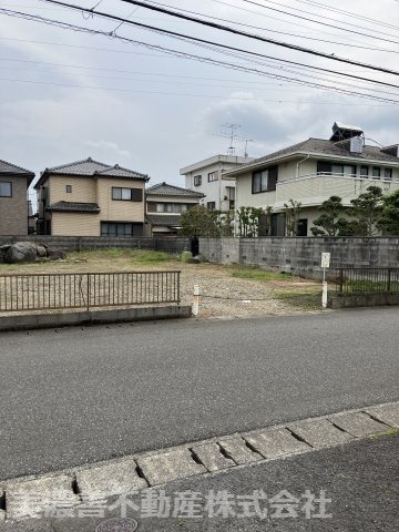 ５９２６０　本巣郡北方町高屋伊勢田土地の前面道路含む現地写真