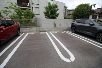 【駐車場】 | La cachette de SAY