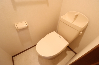 【トイレ】 | ピュアコートD | 清潔感のあるトイレです