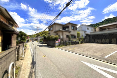 【前面道路含む現地写真】 | 山科区西野山桜ノ馬場町　注文住宅　建築条件なし　土地 | 「どれくらいの建物が建つの」「建物価格はどれくらい？」お客様の知りたいをハウスアドバイザーがお応えします。