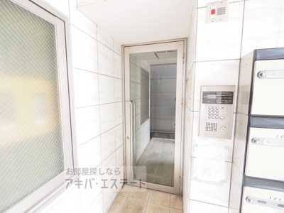 【エントランス】 | シャンテ新御徒町