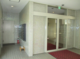 【エントランス】