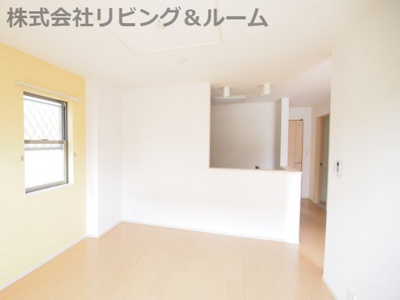 【居間・リビング】 | リーリエ