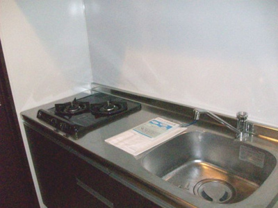 【キッチン】 | リテラ県庁西(リテラケンチョウニシ) | 別号室の写真になります。現況優先。