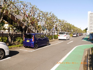 【駐車場】
